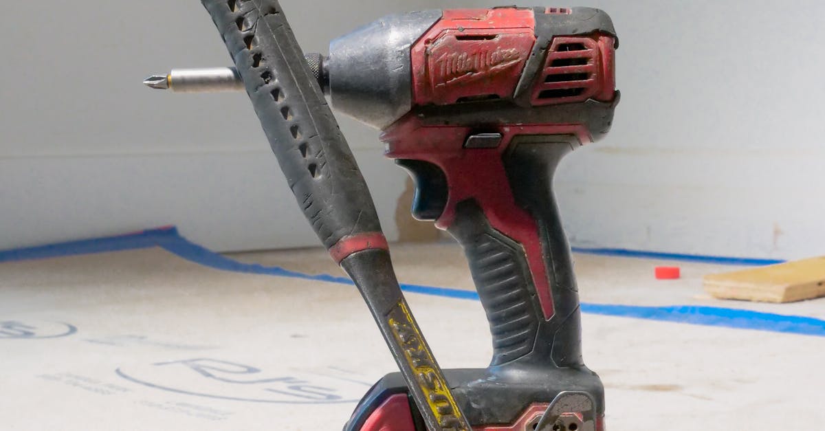 Must-Have Hand Tools for Flooring Installers in Southport